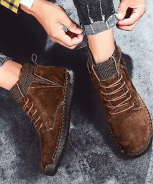Men Suede Fabric Hand Stitching Warm Plush Lining Ankle Boots