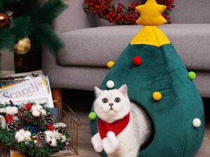 Christmas Cat Nest
