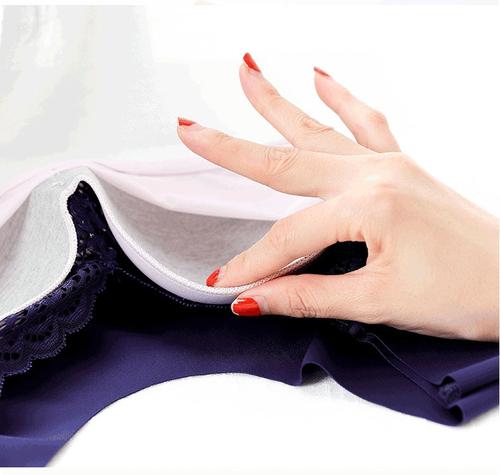 Aire Ultimate Lift Stretch Full-Figure Seamless Lace Cut-Out Bra