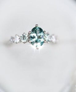 Oval Montana Sapphire Ring