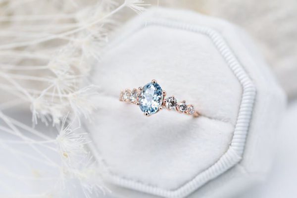 Ovaal Montana Sapphire Ring
