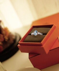 Oval Montana Sapphire Ring