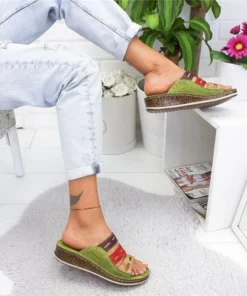 PERFECTWALK™ Tri Color Orthopedic Sandal