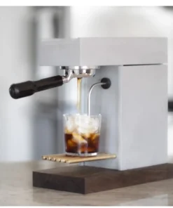 Osma-Freshly extracted cold brew in 90 seconds