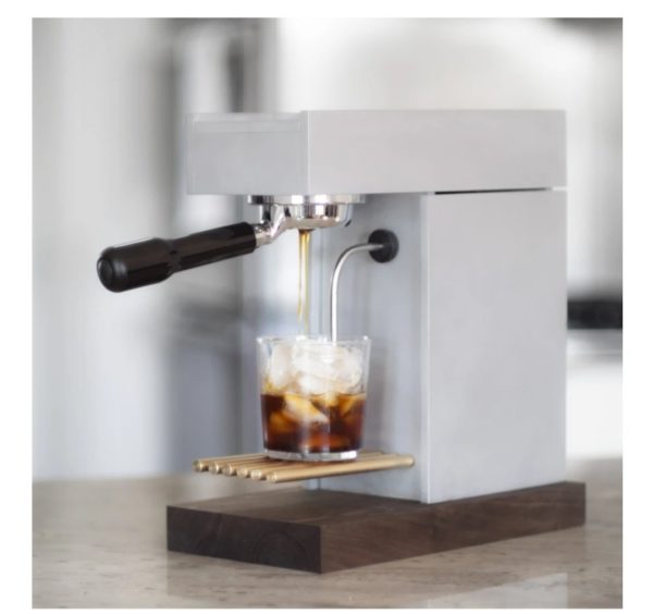 Osma-Freshly extracted cold brew in 90 seconds