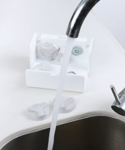 LensHD: Hands-Free Lens-Cleaning Station Made Simple