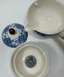 360° ROTATION TEA MAKER™