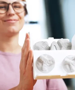 LensHD: Hands-Free Lens-Cleaning Station Made Simple