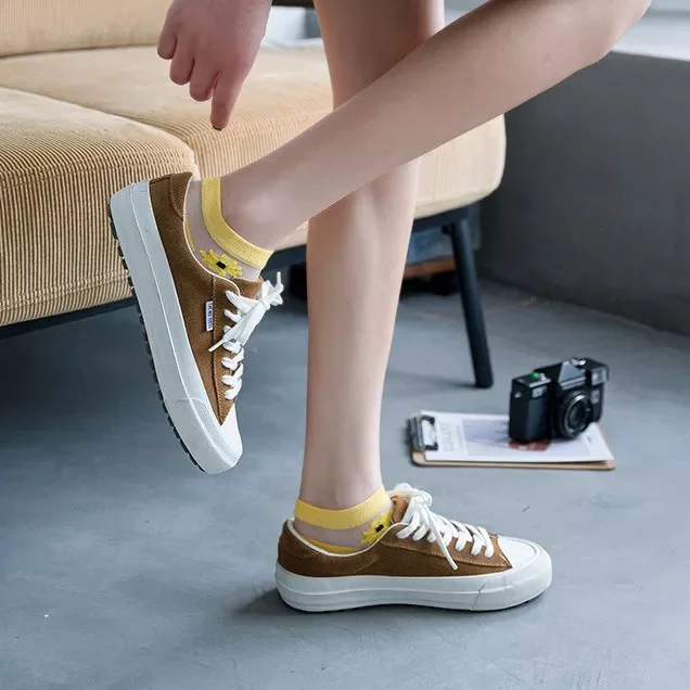 š„Mother's Day Specialš„š„Translucent Daisy Socks