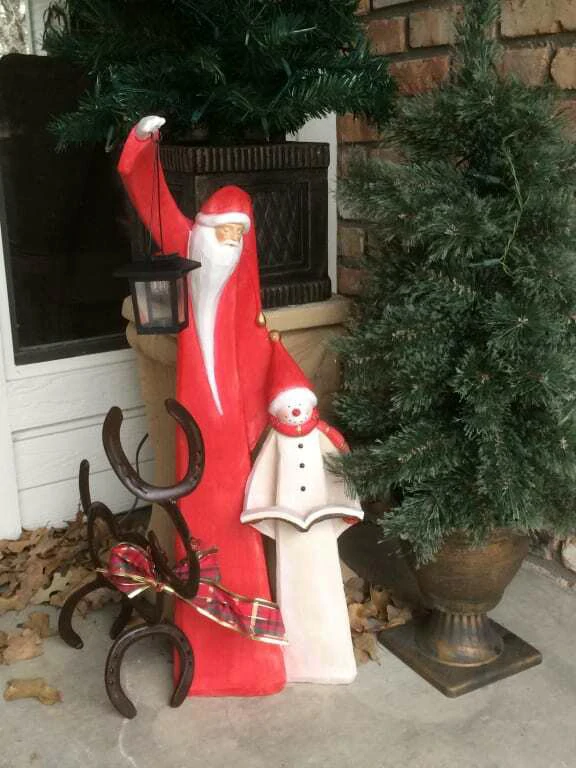 ❄L'hiver arrive❄ Sculpture de bonhomme de neige avec lanterne solaire