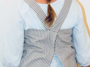 Gathering Pinafore Apron With Large 3 Section Front Pocket Converts To An Egg Apron / Gardening Apron