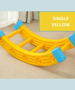 BALANCED SINGLE-PLANK BRIDGE