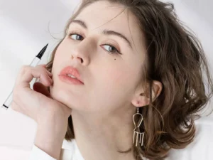 (50% OFF)Color Waterproof Quick-drying Magic Eyeliner Pen