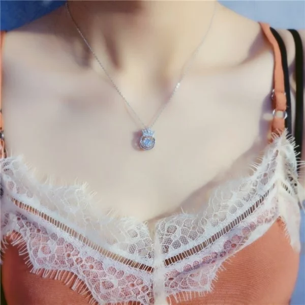 (Early XMAS SALE- 50% OFF) Beating Heart Crown Smart Necklace