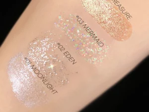 Pearl Iridescent Liquid Shadow