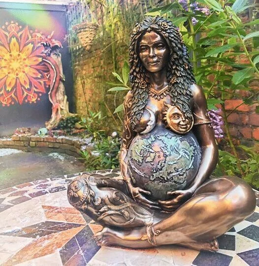 【The Last Week-45% OFF】Mother Earth Goddess Statue,Suitable For Living Room And Garden