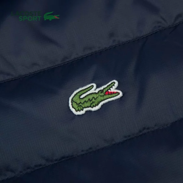 LACOSTE Fashion Ragga Jaakad maalinle ah oo diiran