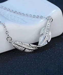 🔥 Last Day Promotion 75% OFF 🔥Memorial - Guardian Angel Feather Necklace