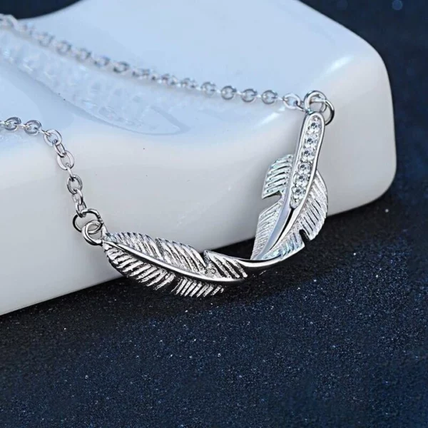 🔥 Last Day Promotion 75% OFF 🔥Memorial - Guardian Angel Feather Necklace