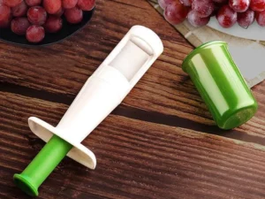 (🔥HOT SALE NOW--48%OFF)-Fruit Syringe Cutter-Buy 3 GET 3 FREE