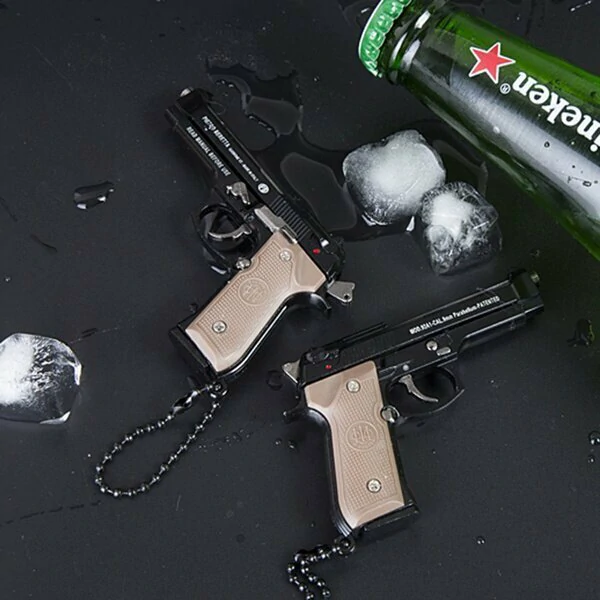 【Favorite Gifts for Men and Boys】Miniature key chain Beretta Toy Pistol
