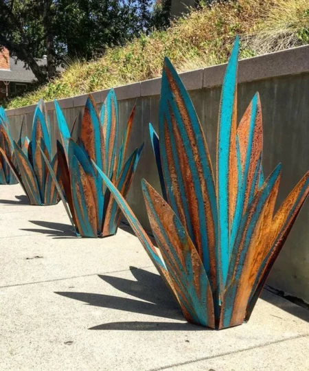 HandMade Painted Metal Century Plant