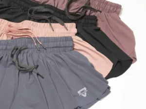 Keiki Kona – 2-in-1 Flowy Fitness Shorts