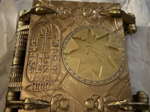 📖The Book of the Dead – The Mummy Prop Replica📖
