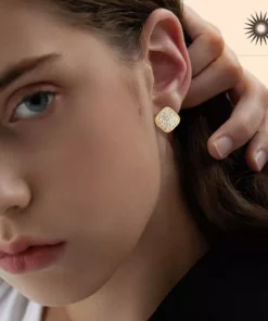 MAGNETIC DIAMOND DOUBLE-SIDED STUD EARRINGS