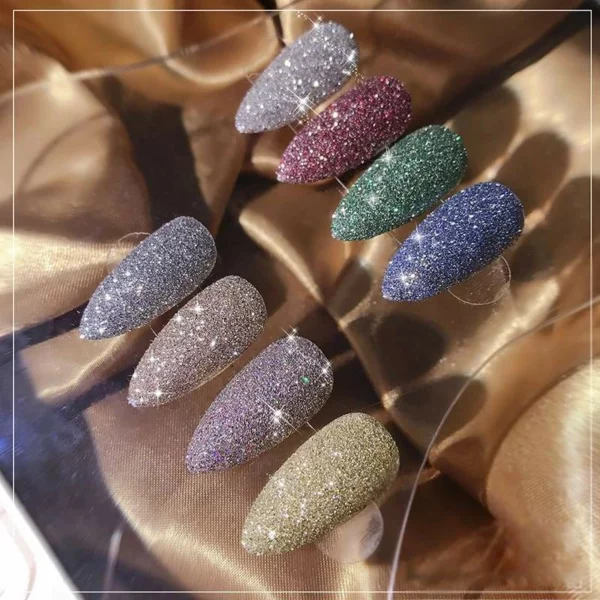 Polvere lucida per nail art