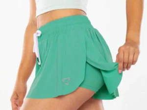 Keiki Kona – 2-in-1 Flowy Fitness Shorts