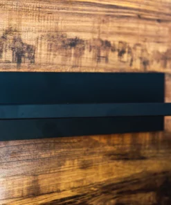 MOUNTED PAPER TOWEL HOLDER