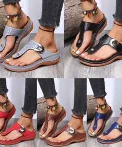 2022 Summer New Women's Metal Decor Feature Pattern Wedge Flip-Flops