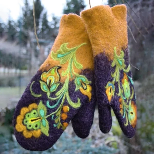 Mittens Pua humuhumu Cashmere