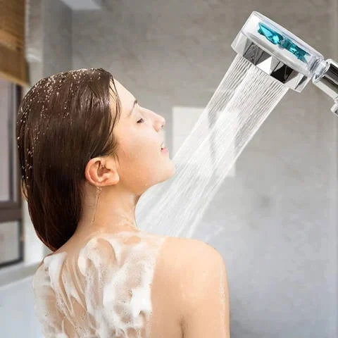 מקלחת טיפוח העור והשיער 360°-טורבו