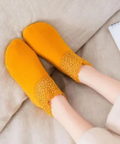 Fashionable Heated Lace Socks (4/8 PAIRS)