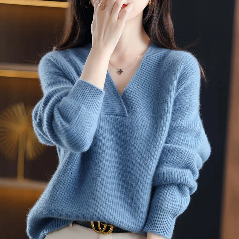 WOMEN'S V-NECK CASHMERE SWEATER - Image 6