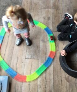 Glow Tracks Racing Set