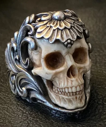 Vintage Polish Floral Armor Antler Skull Ring