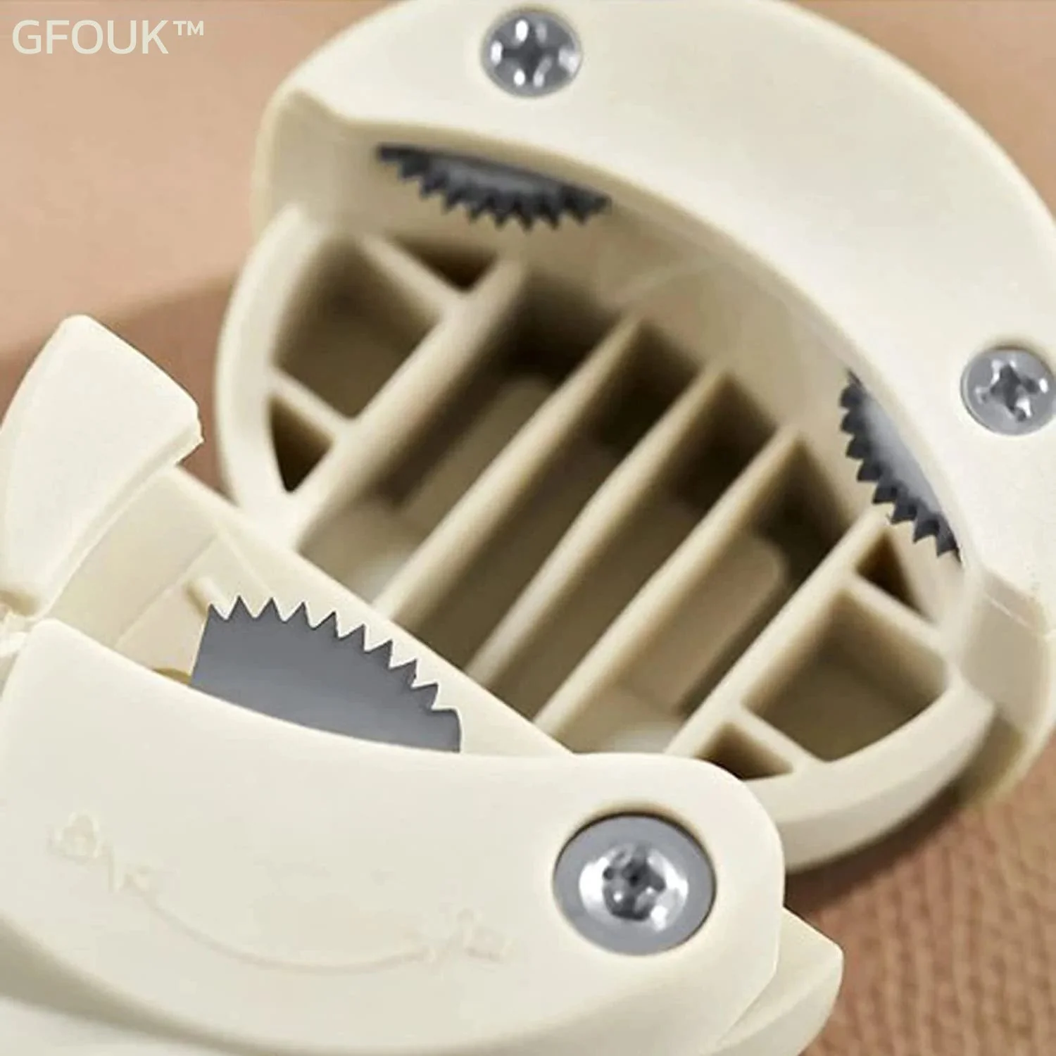 GFOUK™ multyfunksjonele yntrekbare fleskeapner