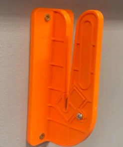 Wall-Mounted Rag Cutter